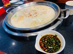 -老来福·非遗酸汤兔(凯旋路店)