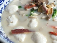极品鱼头皇-山外山菜馆(玉泉路店)