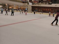 -冰纷万象滑冰场(深圳万象城店)
