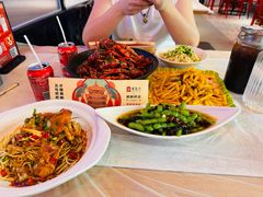 油焖大虾-肥肥虾庄·金牌油焖大虾(首义路店)