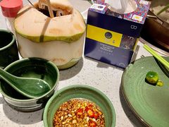 泰国天然椰青-润园四季椰子鸡火锅(海上世界店)