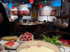 -尚尚仙·酸汤猪手·猪肚鸡火锅(华联万柳购物中心店)