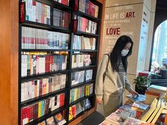 -西西弗书店&矢量咖啡(来福士广场店)