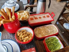 -醉董牛川派鲜肉自选火锅(烟台店)