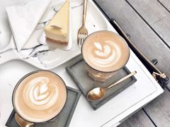 -UNI UNI(环亚凯瑟琳店)