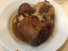 -阿水狮猪脚大王(台中公园店)