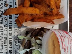 -FATBURGER 特富客汉堡(外交公寓店)