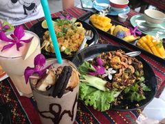 -Tikky Cafe