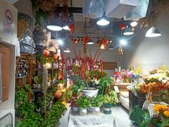 -何兮花店·气球派对鲜花店(马桥银春路万科城店)