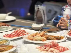 -云顶旋转自助景观餐厅
