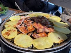 -草家酱蟹炭火烤肉店(珲春南路一店)