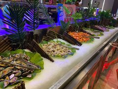 自助取餐区-韩大地海鲜自助烧烤城(黄兴路步行街店)