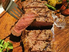 -Oasis Bar & Grill