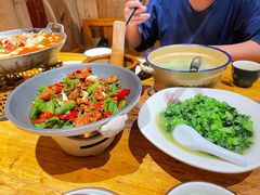 -老滇山寨•云南特色菜•地方菜•民族风情歌舞表演(金碧店)