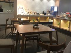 -杭州西湖湖滨银泰亚朵酒店