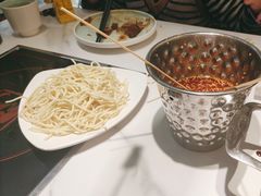 -黄记煌三汁焖锅(新佳丽江汉路店)