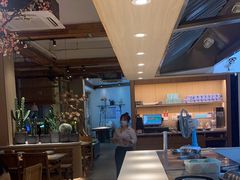 -蜜桃餐厅·伴山(湖滨商业街店)