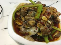 -凤凰路何眼镜香辣蟹(花果园店)