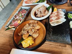 -山居屋炭火烧肉(厚街万达店)