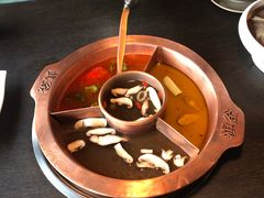 -滇釜火锅·能喝汤的火锅(车公庄店)