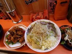 -拉面莊夢語＆中华料理八椿