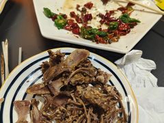 -许哥东北烧烤·铁丳烤串·宫后夹肉(繁花中心店)