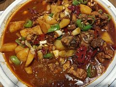 -俭寨大盘鸡·手抓肉·烧烤新疆菜(乌苏路店)