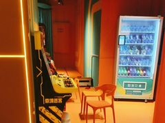 -不可思议减压馆·解压博物馆·摔碗发泄·团建定制