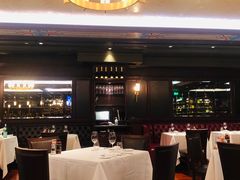 大堂-Wolfgang’s Steakhouse 沃夫冈牛排馆(上海白玉兰广场店)