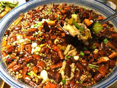 水煮牛蛙-胡马八破·川菜小馆(高新万达店)