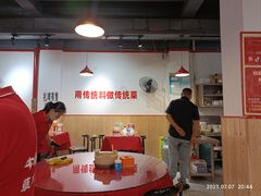 -冯烫烫跷脚牛肉·川菜小馆(武胜西街店)