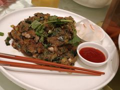 -荣誉海鲜酒楼(海湾店)