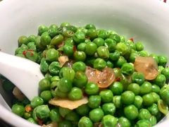 -老湖南民间菜·牛肉十八炒(花都店)