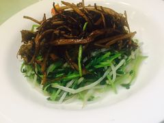 -新大咀港式茶餐厅(宝山万达店)