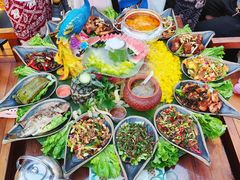-曼斗傣味花园餐厅