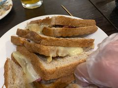 -瑞食酒馆 La Taverne Suisse