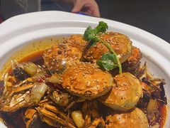 -肥肥虾庄·金牌油焖大虾(东湖欢乐谷店)