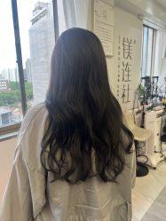 -镁连社·美联社