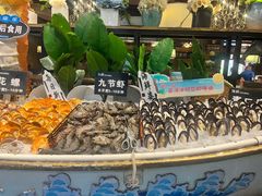 -领鲜活海鲜榴莲自助火锅(东门店)