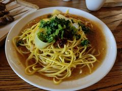 能喝汤的黄面-买福记大盘鸡新疆菜