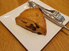 -星巴克臻选(华堂·新辰汇店)