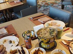 -松咖啡自助餐厅·松北香格里拉