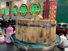 -飞尝蚝·顺德菜·鱼生(顺德总店)