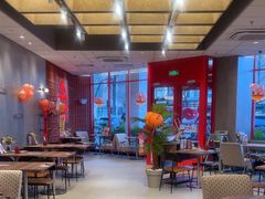 -必胜客(新中纬店)