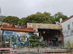 -洞背山庄(洞背院区式管理小区店)