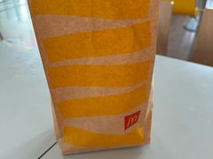 -麦当劳(高铁南站店)
