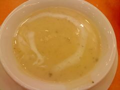 蘑菇汤-萨莉亚意式餐厅(河东万达店)