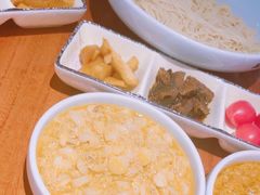 -裕兴记•蟹黄面馆(人民广场店)