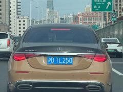 -奔驰上海利星(七宝店)