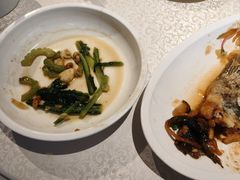 -老莞家私房菜-超级鱼头佛跳墙